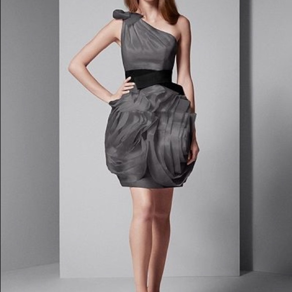 One-shoulder organza dress